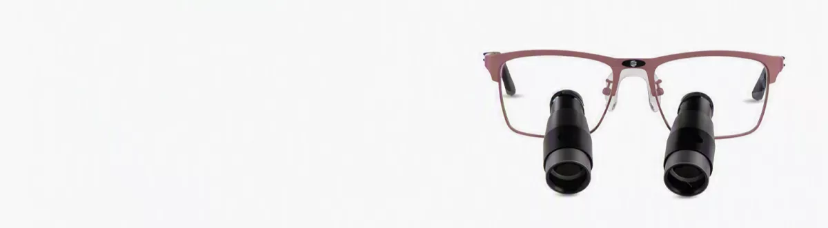 Advanced magnification with lightweight design.